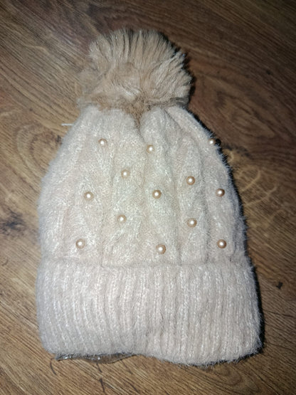 Stylectra™ Girls Woolen Winter Cap – Soft, Warm & Stylish (Minimal Stones | Multiple Colors)